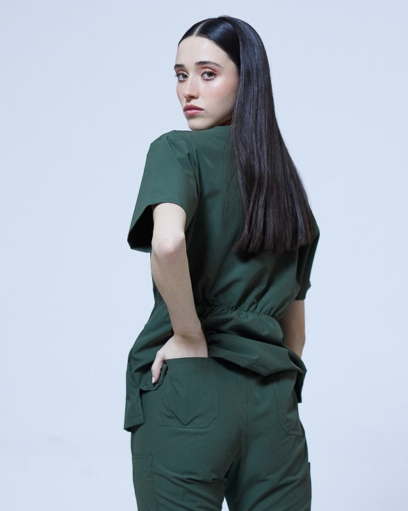 Filipina verde mujer | stretch antifluidos