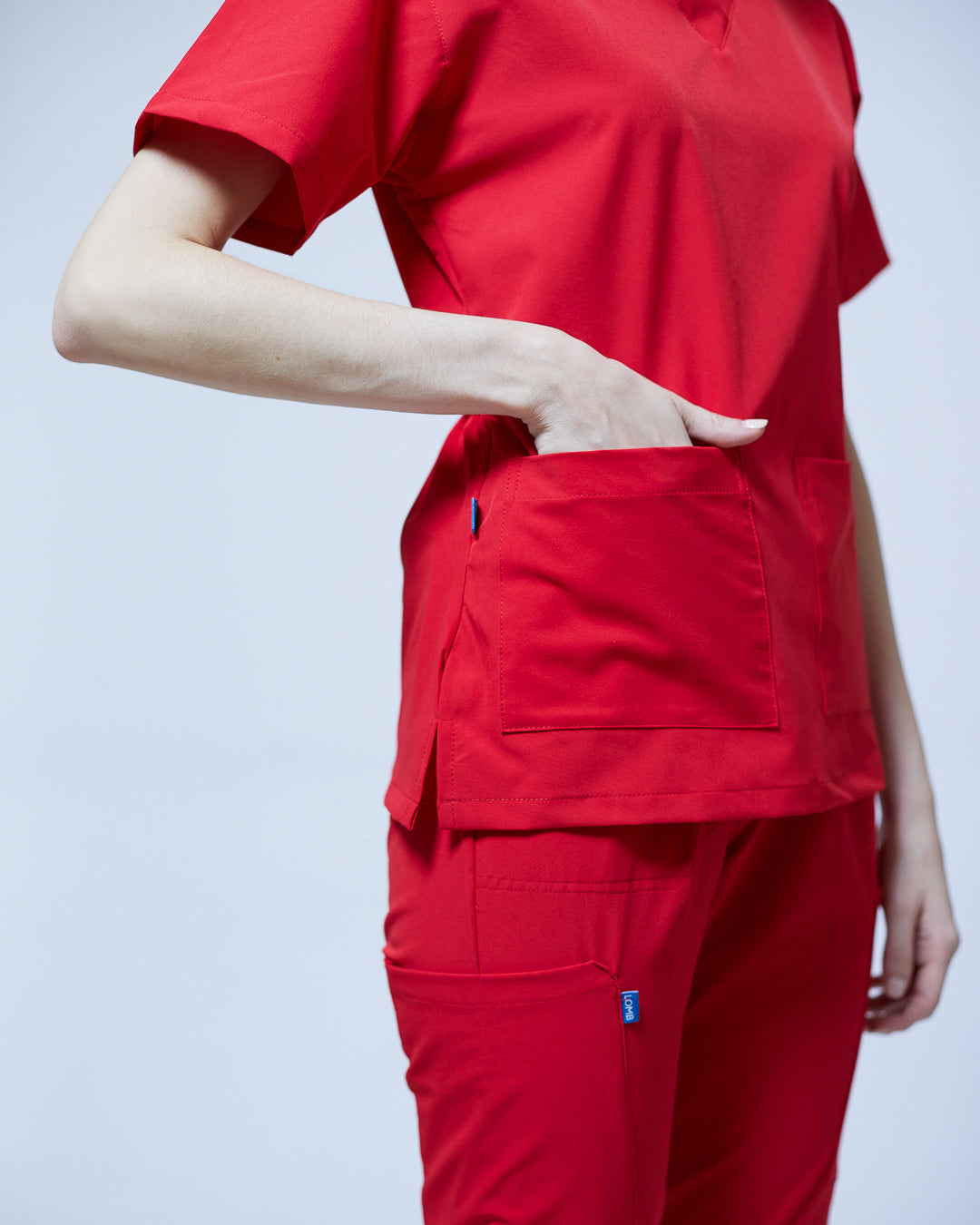 Filipina roja mujer | stretch antifluidos
